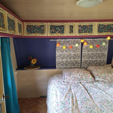 Caradjango , Caravane Chauffee Et Climatisee Lupersat Zewnętrze zdjęcie